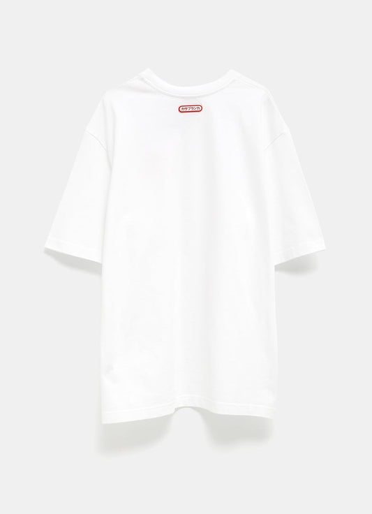 Camiseta con parche del logo