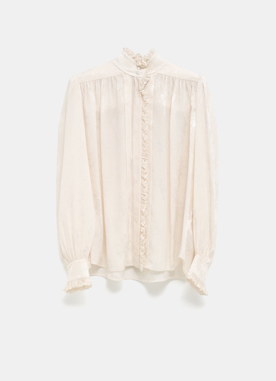 Camisa con cuello alto