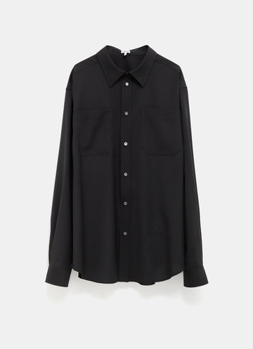 Camisa con bolsillos en el pecho para hombre