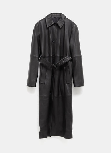 Abrigo de piel con cinturón