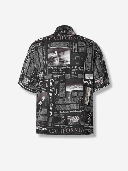 Camiseta con motivo de periódico