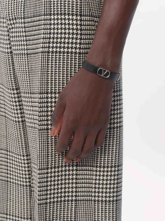 Brazalete Vlogo Cuero