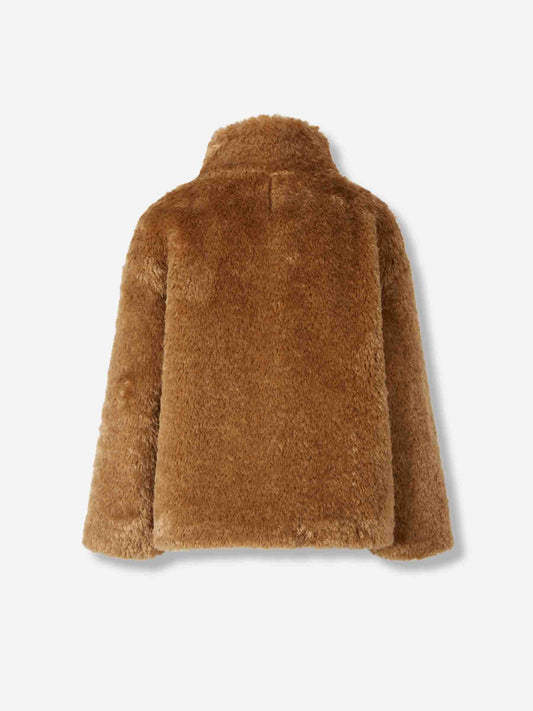 Abrigo Corto Pelo