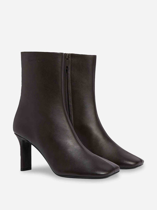 Botines Punta Cuadrada